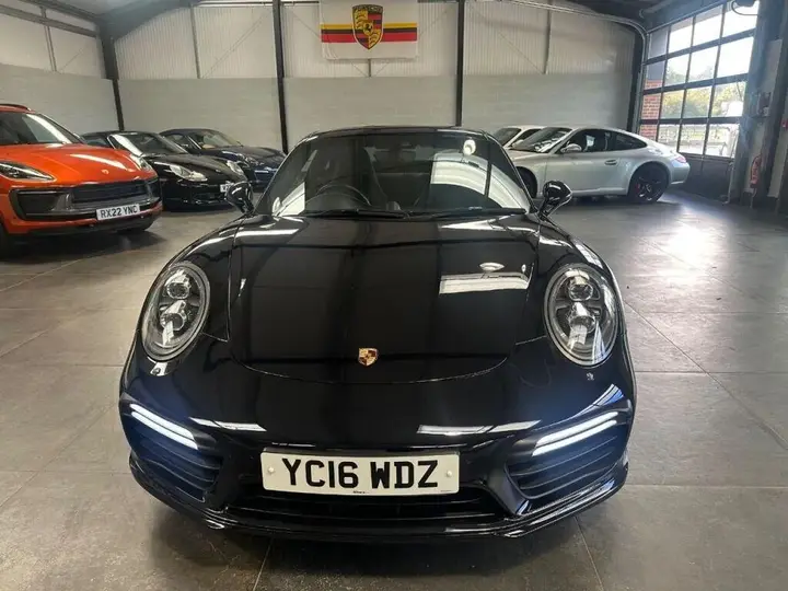 Porsche 911 2016 photo 2