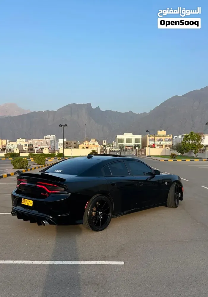 Dodge Charger 2019 photo 2
