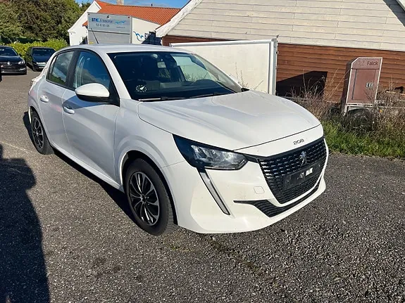 Peugeot 208 2021 photo 2