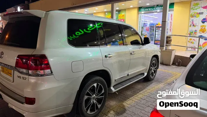 Toyota Land Cruiser 2021 photo 4