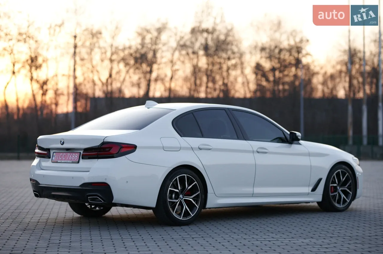 BMW 5 Series 2020 photo 4