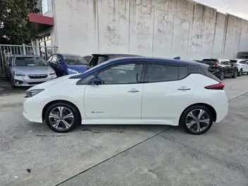 Nissan Leaf 2021 photo 3