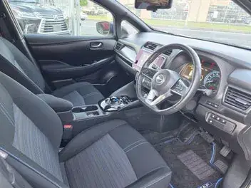 Nissan Leaf 2021 photo 4