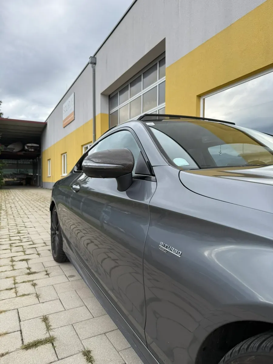Mercedes-Benz C-Class 2019 photo 2