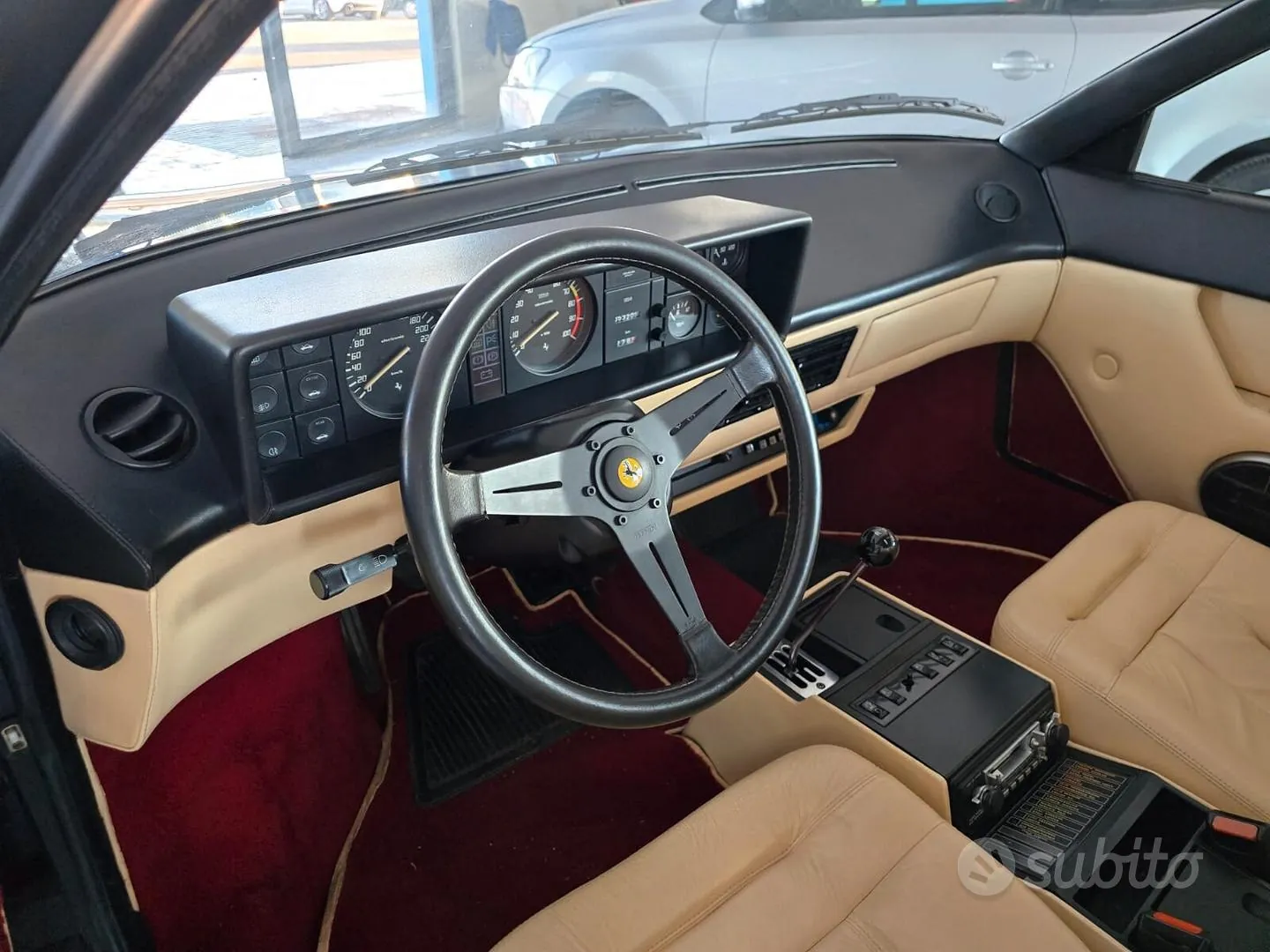 Ferrari Mondial 8 1982 photo 4
