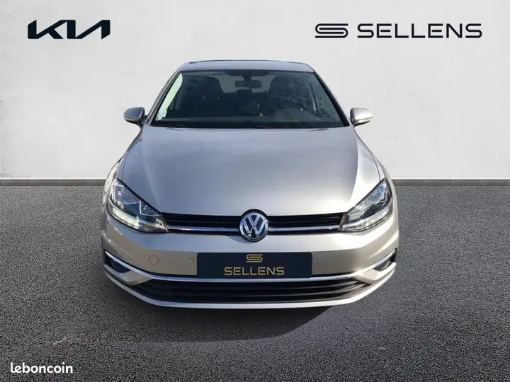 Volkswagen Golf 2019 photo 2