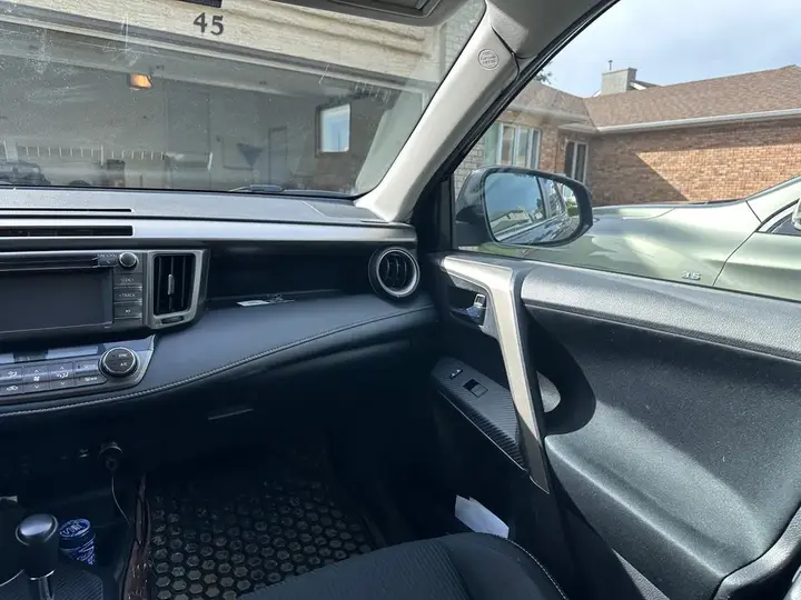 Toyota Rav4 2014 photo 5