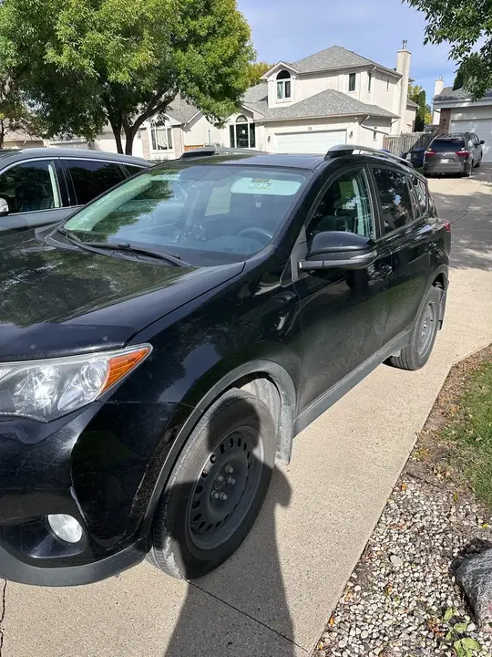 Toyota Rav4 2014 photo 2