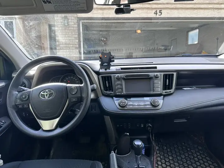 Toyota Rav4 2014 photo 4