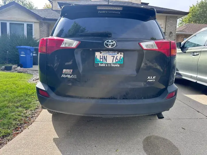 Toyota Rav4 2014 photo 3