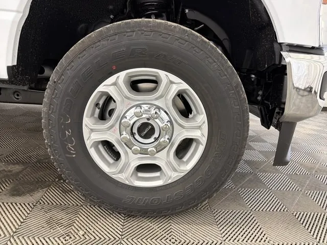 Ford Super Duty F-350 2027 photo 4