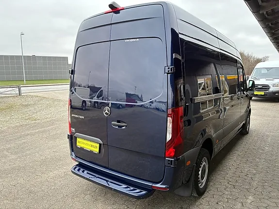 Mercedes-Benz Sprinter 2022 photo 5