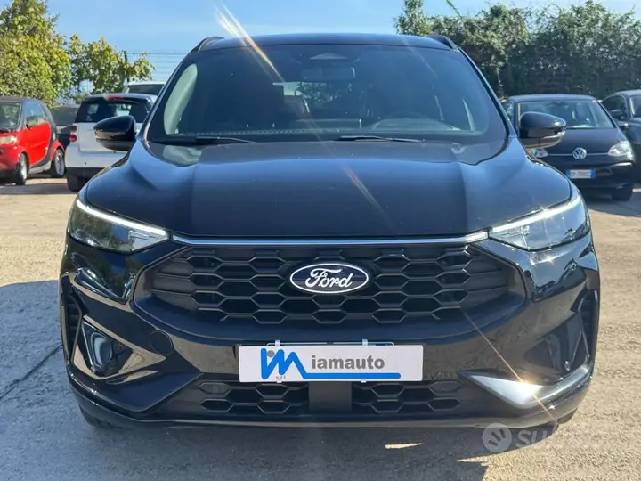 Ford Kuga 2024 photo 2