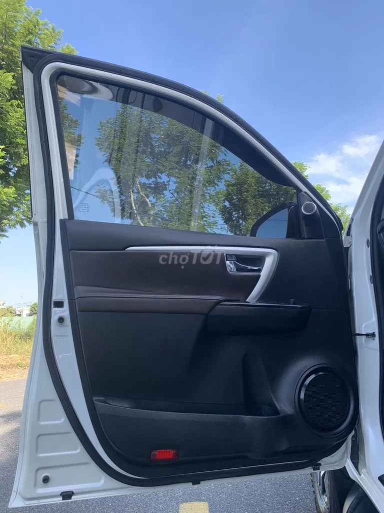 Toyota Fortuner 2019 photo 4
