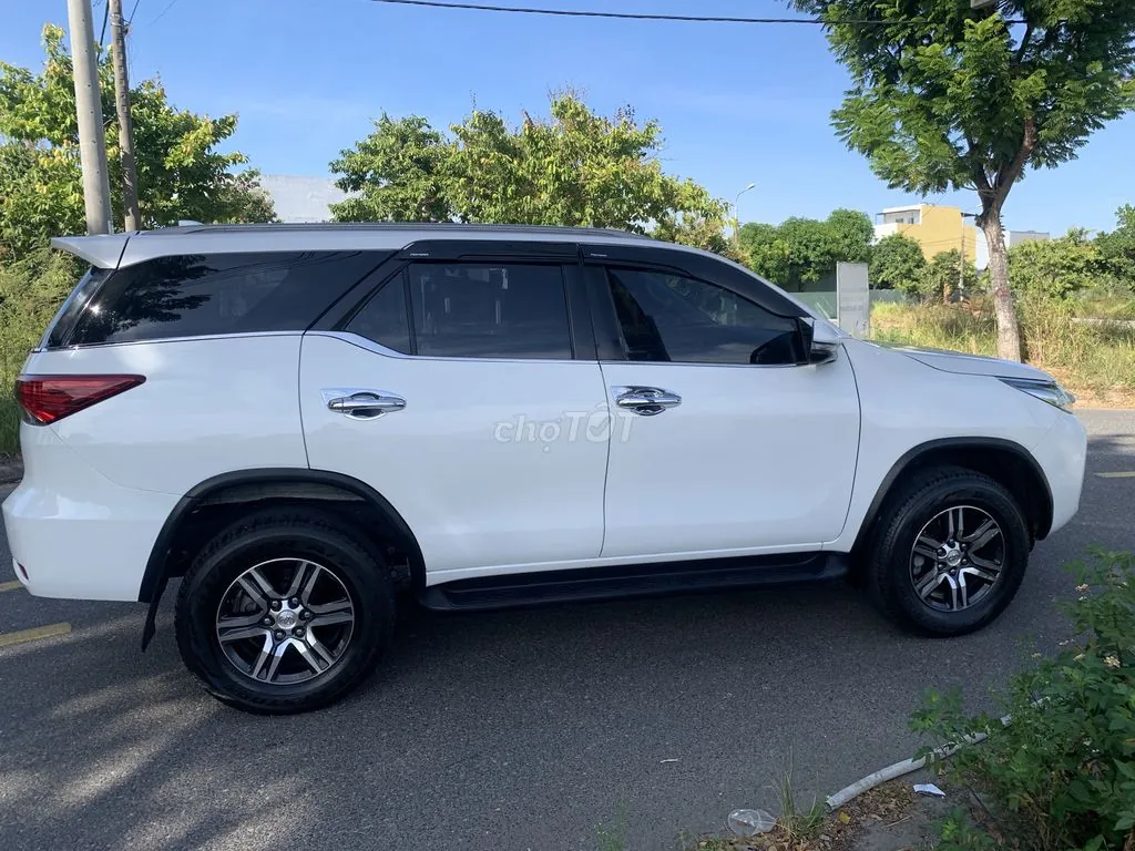 Toyota Fortuner 2019 photo 3