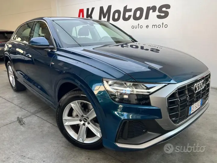 Audi Q8