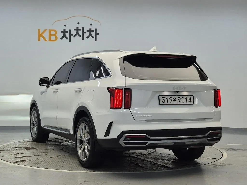 Kia Sorento 2023 photo 2
