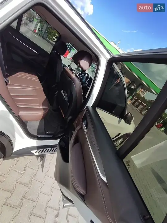 BMW X5 2018 photo 5