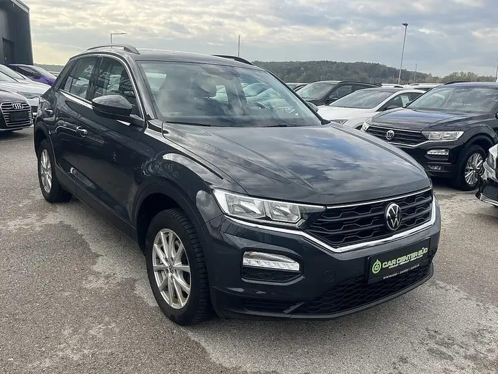 Volkswagen T-Roc 2021 photo 3