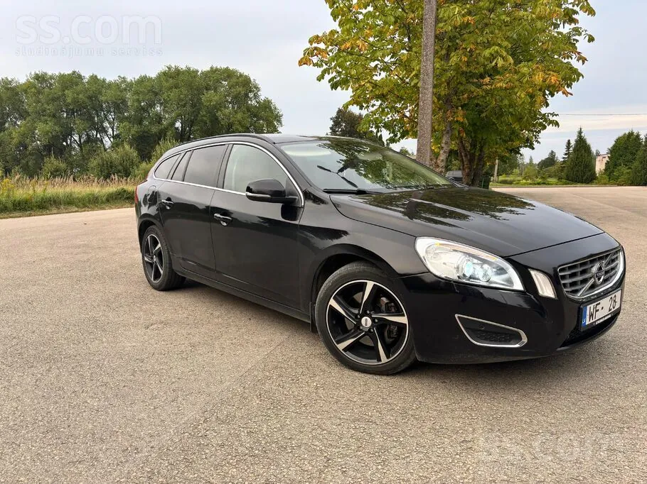 Volvo V60 2012 photo 4