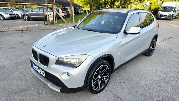 BMW X1 2011 photo 4