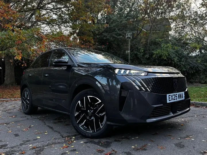 Peugeot 3008 2025 photo 2