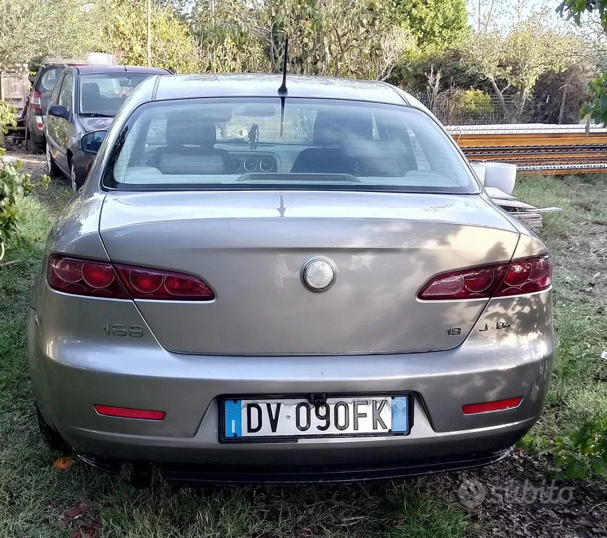 Alfa Romeo 159 2009 photo 5
