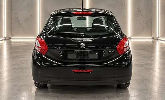 Peugeot 208 2015 photo 2