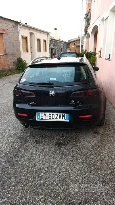 Alfa Romeo 159 2008 photo 5