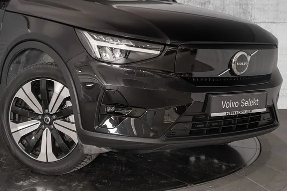 Volvo Xc40 2023 photo 2