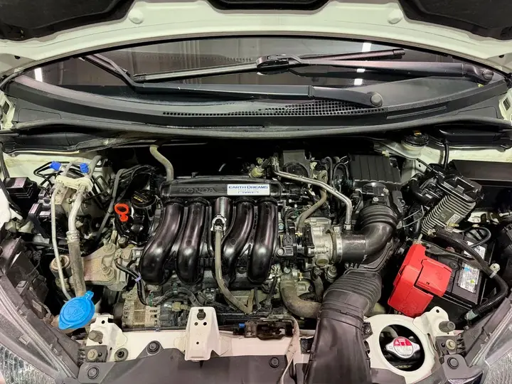 Honda Fit 2015 photo 5