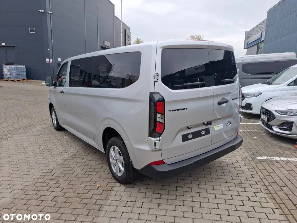 Ford Transit Custom 2026 photo 3