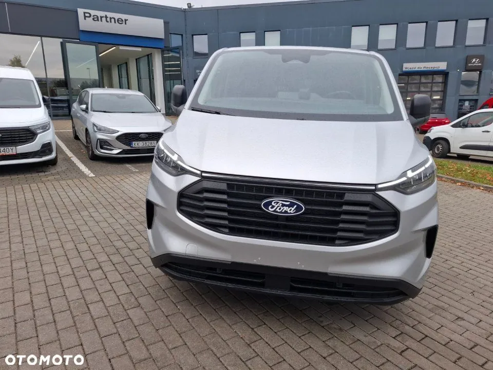 Ford Transit Custom 2026 photo 5