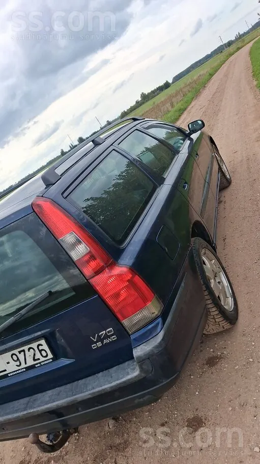 Volvo V70 2004 photo 5