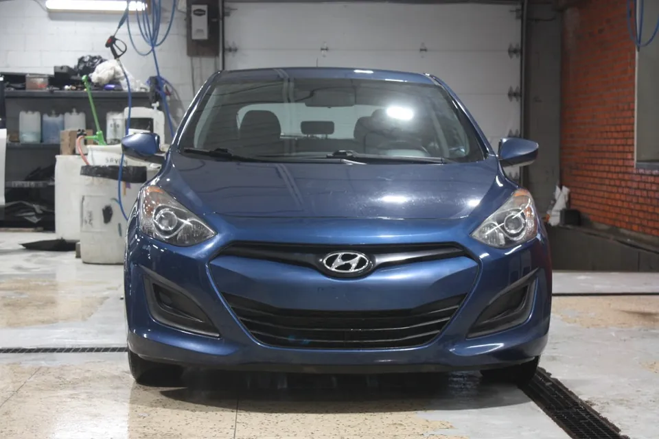 Hyundai Elantra Gt 2015 photo 2