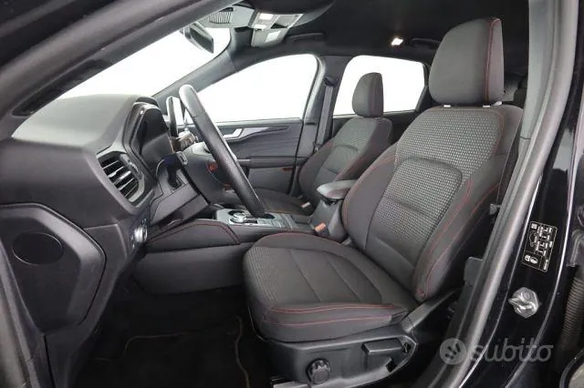 Ford Kuga 2023 photo 2