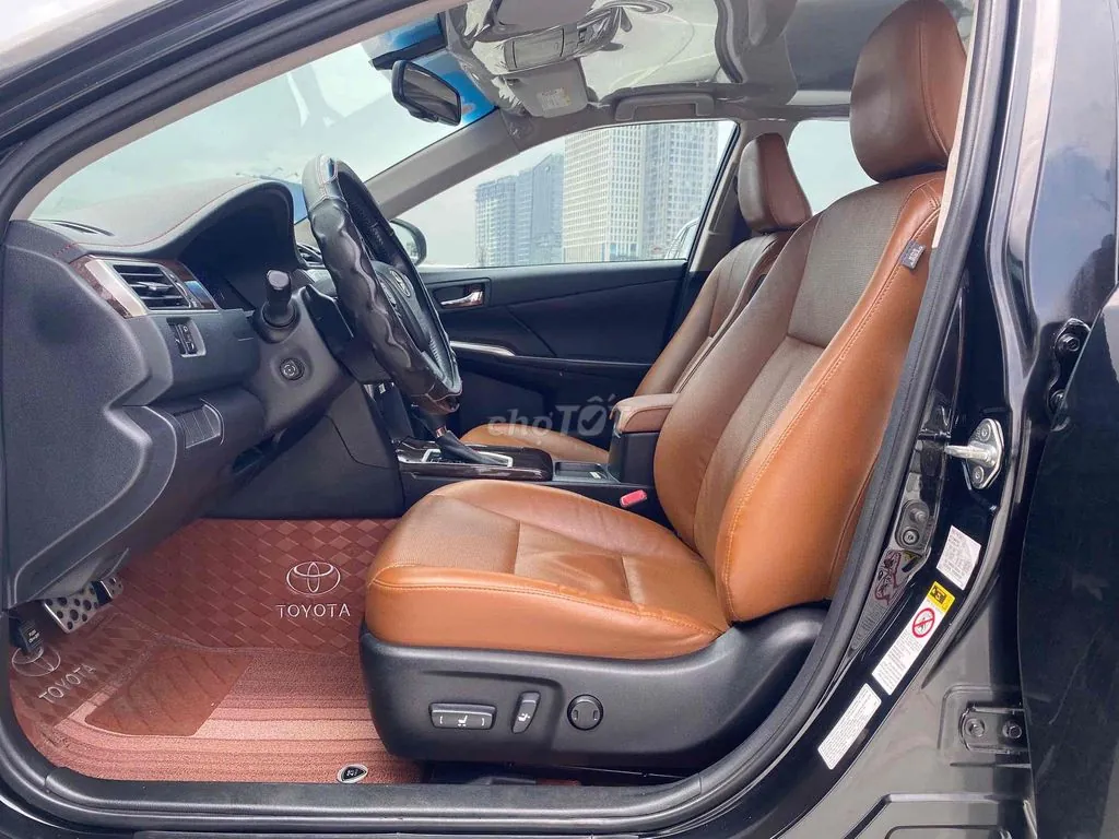 Toyota Camry 2018 photo 2