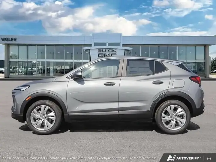 Buick Encore 2026 photo 3