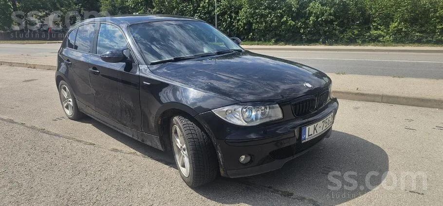 BMW 116 2004 photo 2