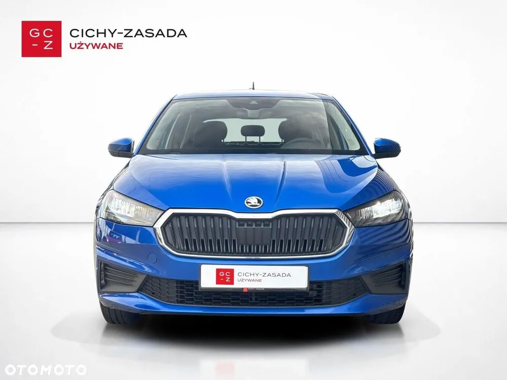 Skoda Fabia 2023 photo 2