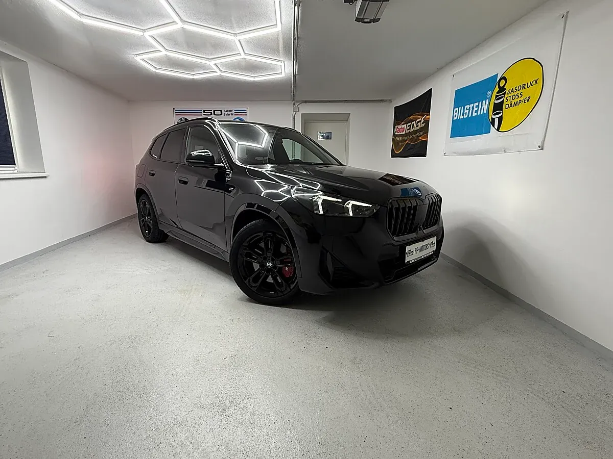 BMW X1 2023 photo 3