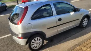 Opel Corsa 2003 photo 2