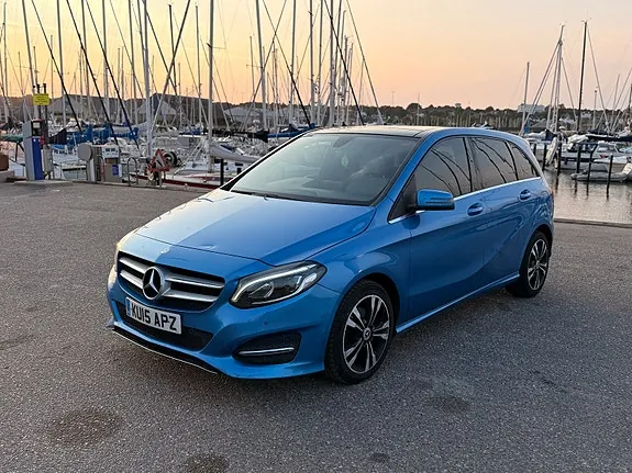 Mercedes-Benz B200 2016 photo 3