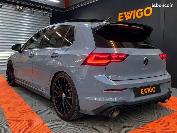 Volkswagen Golf 2021 photo 2