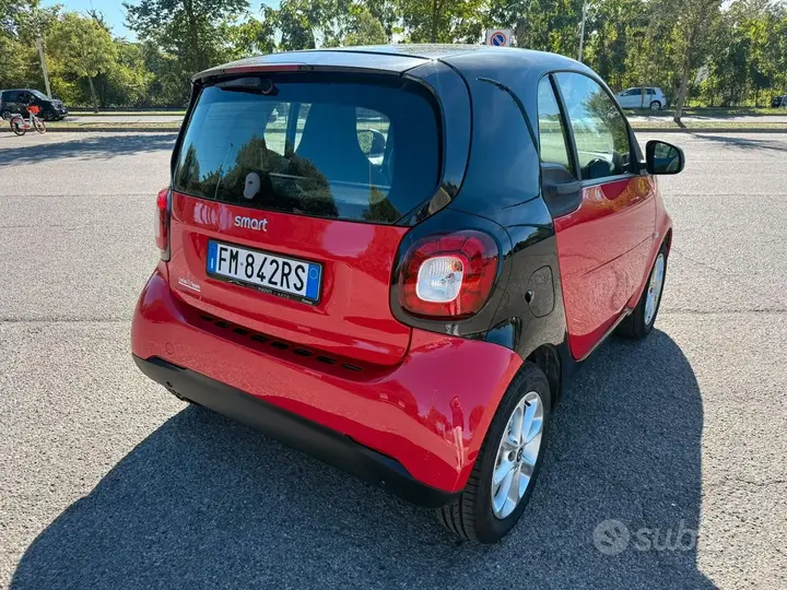 Smart Fortwo 2017 photo 5