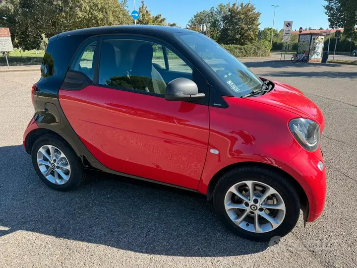 Smart Fortwo 2017 photo 4