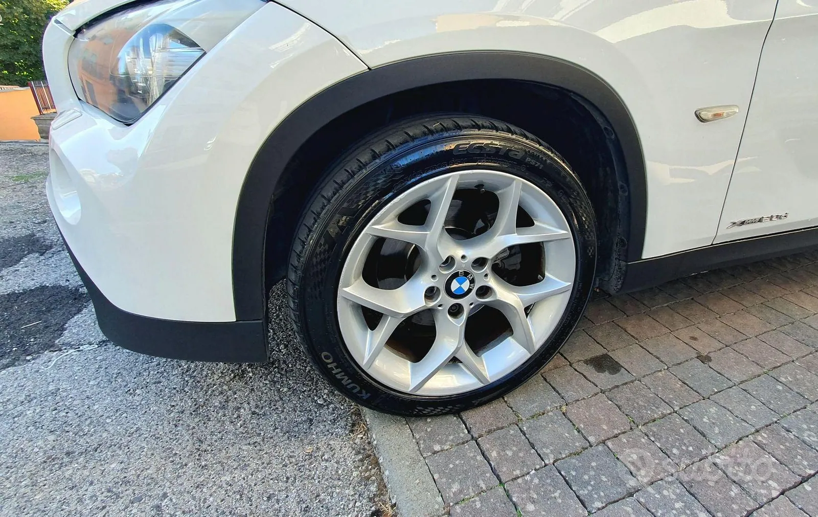 BMW X1 2011 photo 3