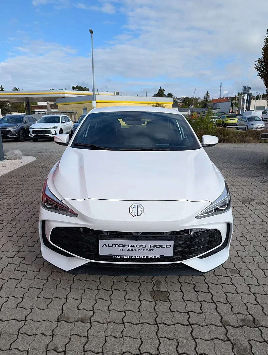 MG Mg3 photo 2