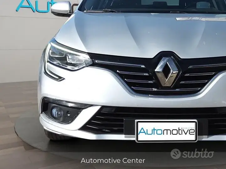 Renault Megane Sporter 2016 photo 2