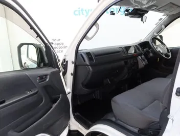Toyota Hiace 2022 photo 5